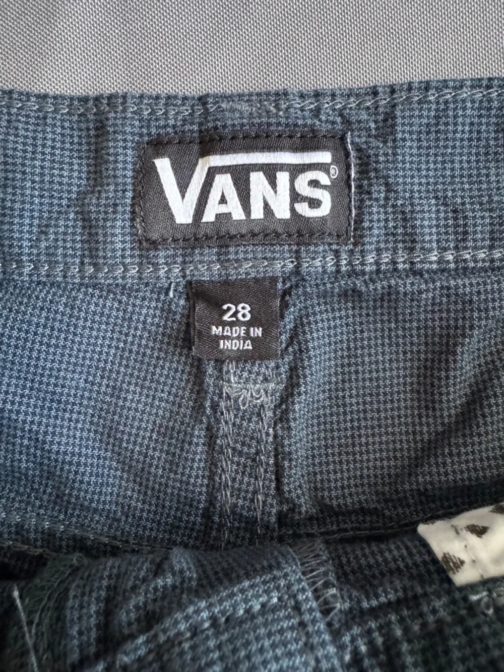 Vans Shorts Size 28